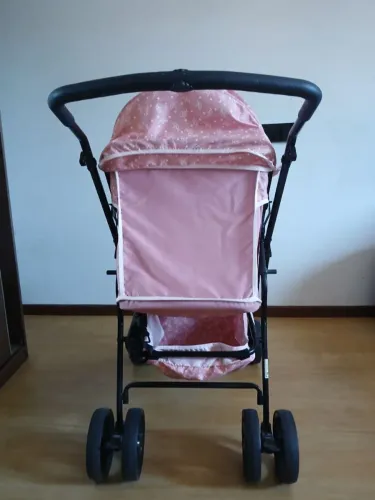 Vendo carrinho bebê tutti baby