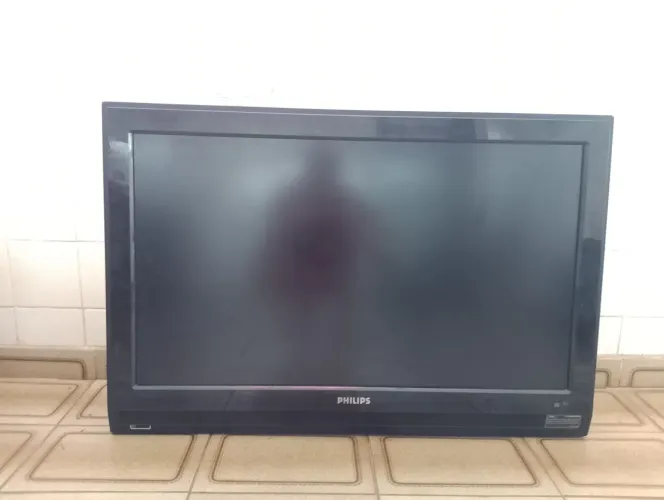TV 