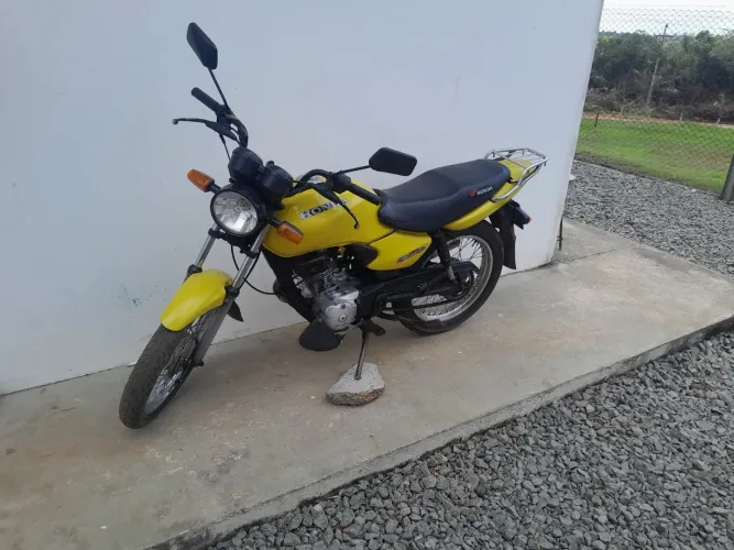 Vendo essa moto