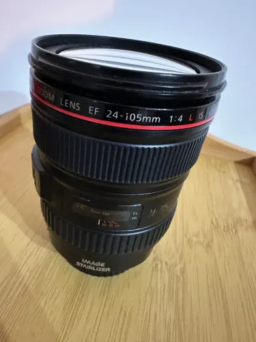 Lente cânon 24-105 F4 usada 
