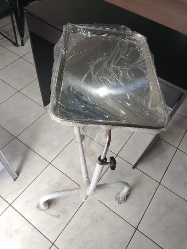 Mesa auxiliar 