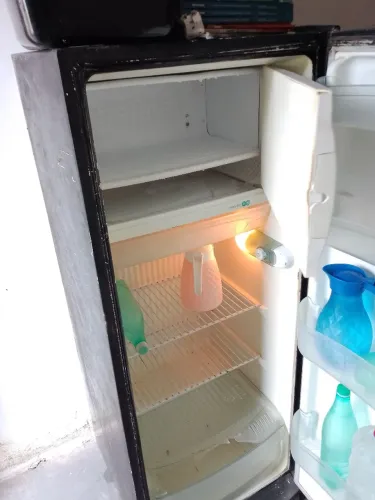 Geladeira 1 porta