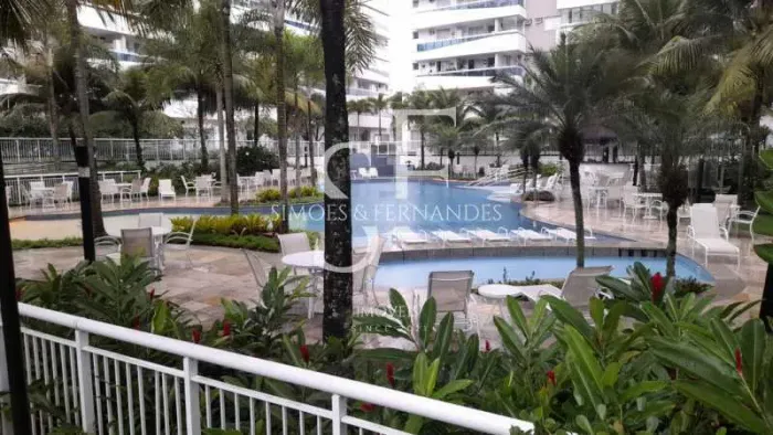 Recreio dos Bandeirantes - Rua Silvia Pozzana. Apartamento Excelente No Onda Carioca - Apa