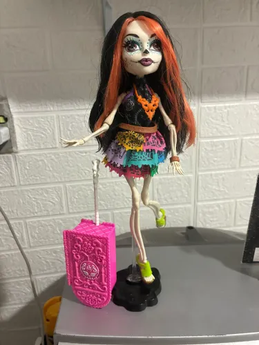 Skelita monster High