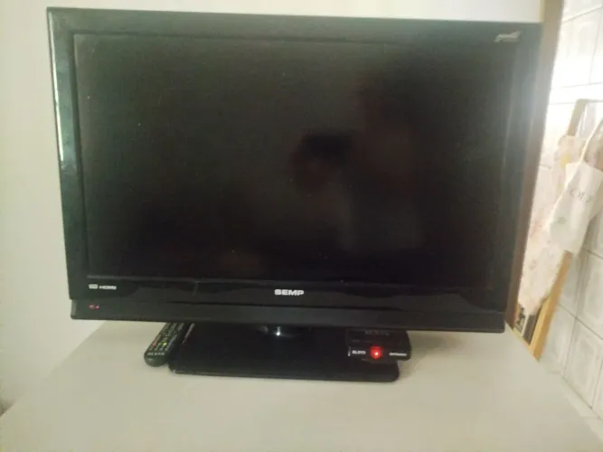 Tv usada Semp Toshiba 32 polegadas