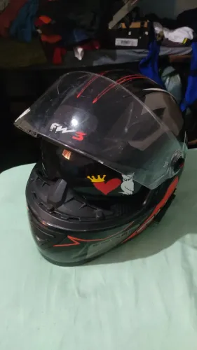 CAPACETE FW3 CONSERVADO