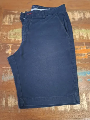 Bermuda masculina - Marfinno - Tam. 44 - Em bom estado