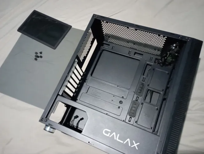 Gabinete Gamer Galax Quasar 