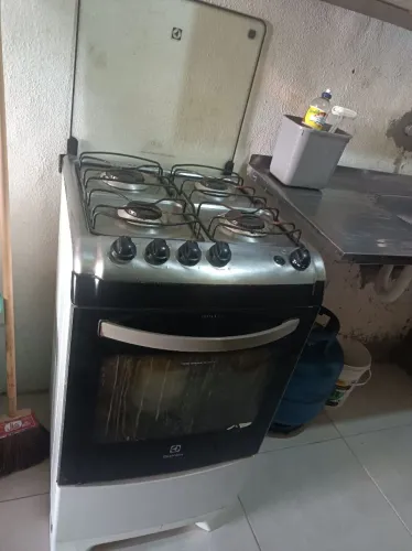 Vendo este fogão