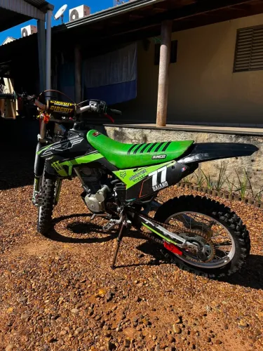 Crf 230 F