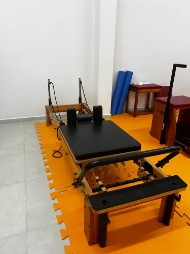 Aparelho Pilates Reformer Classic Arktus (Usado)