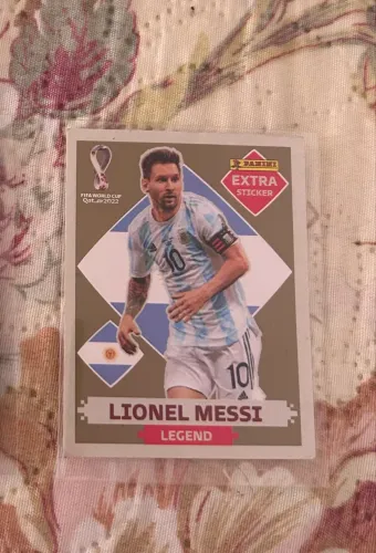 Figurinha Legend copa 2022 messi ouro, Original Panini!
