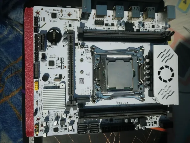 Placa mãe x99 e Xenon