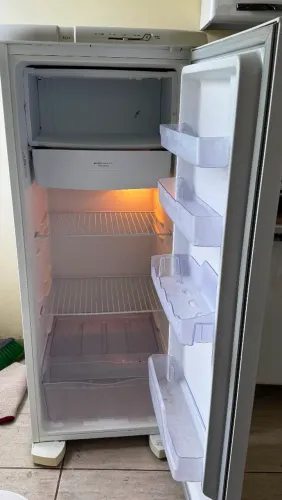 Geladeira Electrolux