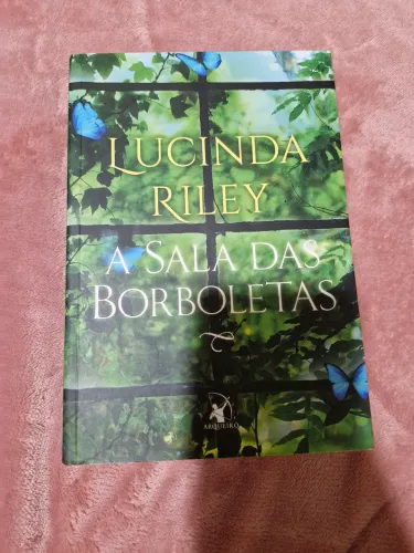 A sala das borboletas Lucinda riley - livros de fantasia aventura em promoção coleção