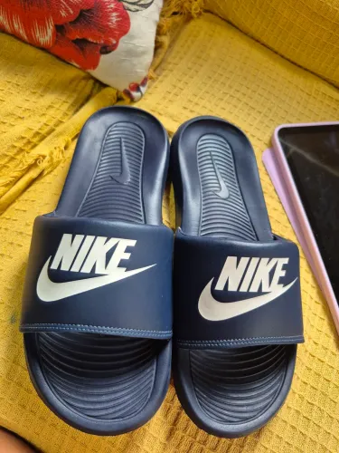 Vendo sandálias Nike original 39/40