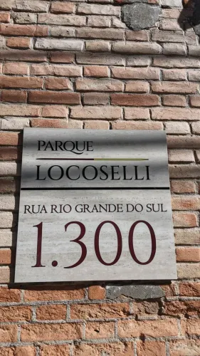 Galpão/Depósito/Armazém para aluguel possui 490 metros quadrados