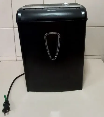 Fragmentadora de Papéis Aurora AS890C -Cesto Grande 20 litros - Excelente estado