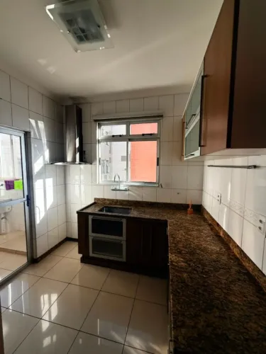 Cobertura Ampla para Locação - 4 Quartos - Bairro Itapoã
