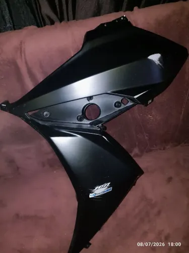 Carenagem Cruisym 150 preta com detalhes