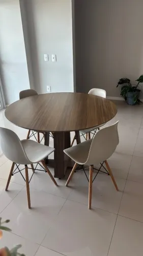 Mesa 4 cadeiras