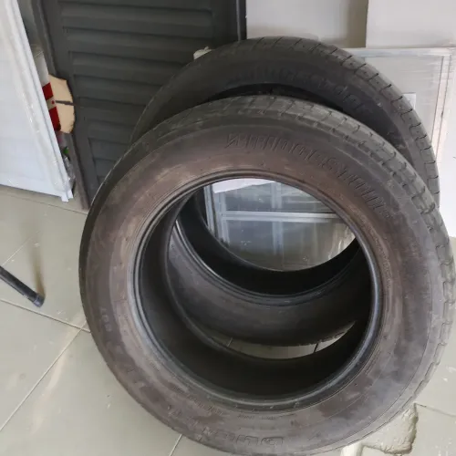 Pneu meia vida aro 17