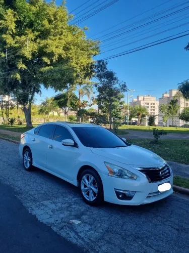 Nissan Altima SL 2.5 16V 4P Aut. 2014