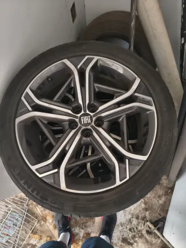 RODAS 18 FIAT FASTBACK