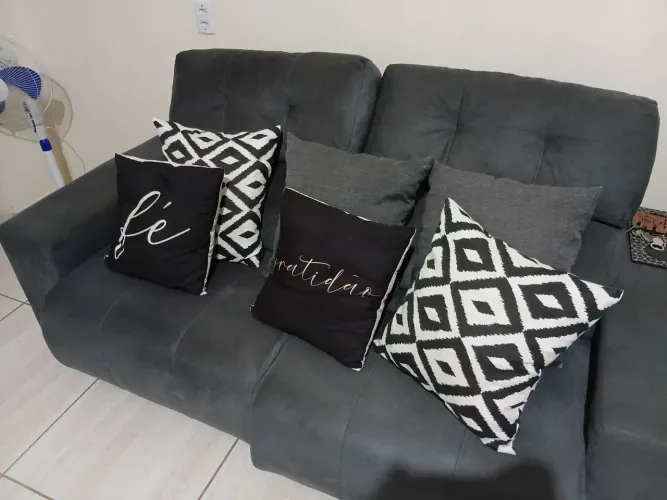 Vendo sofa semi novo