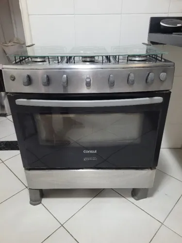 Fogão inox 6 bocas Cônsul em bom estado, já convertido para gás encanado