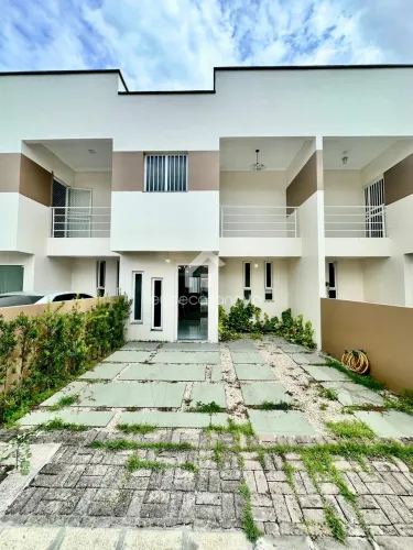 Casa nova Duplex, 2 suítes, Cond. Fechado