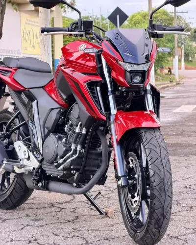 Yamaha FZ25 Fazer 2025
