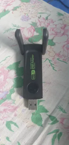Adaptador USB Wi-Fi dual-band AC1300 sem fio com antenas