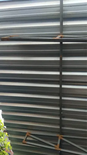 6 Telhas de zinco com tesoura tamanho grande / Material bom e novo
