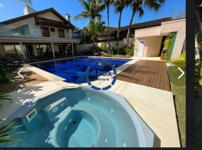 Casa de Condomínio à venda em Guarujá (Jardim Acapulco) 5 suítes, 325 m² internos