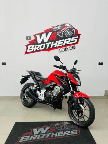 CB TWISTER 300F - 2024
