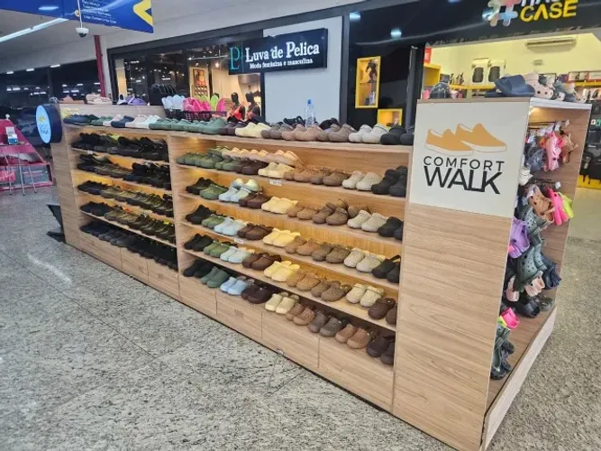 Passo quiosque de calçados no centerminas