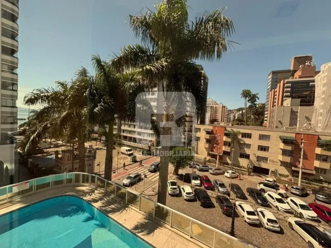 Apartamento à venda com 171 m2 privativos, na Rua Bocaiuva, Centro - Florianópolis - SC