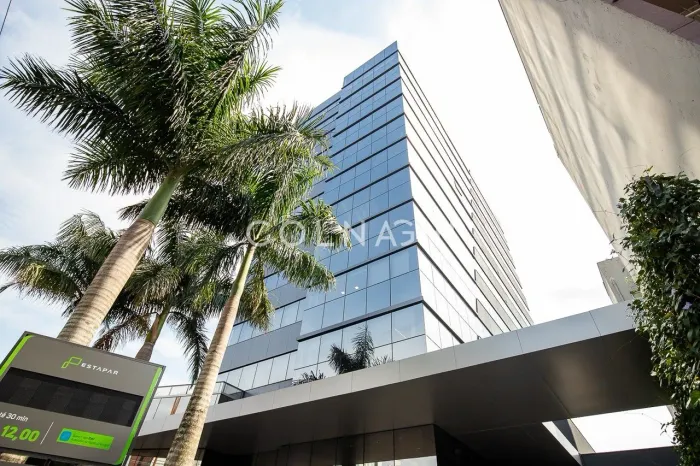 Espaço versátil e bem localizado para sua empresa!