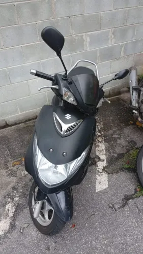 Suzuki Burgman 125