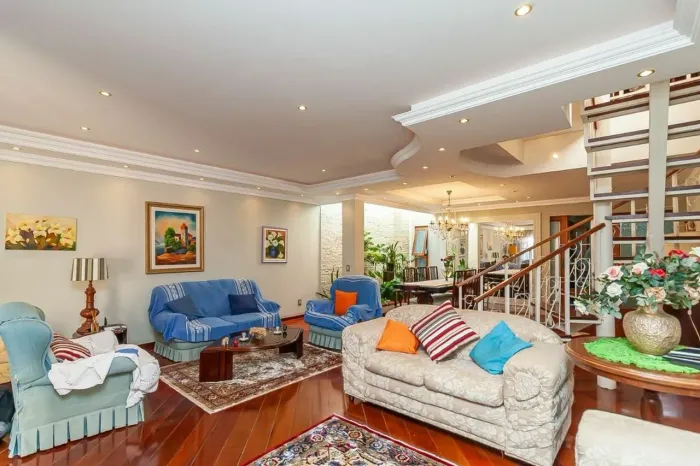 Casa em Avenida Mariland - Mont Serrat - Porto Alegre/RS