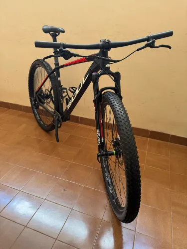 MTB Soul SL 329 tamanho 19 com Rock Shox Cid Brain e grupo de 12v