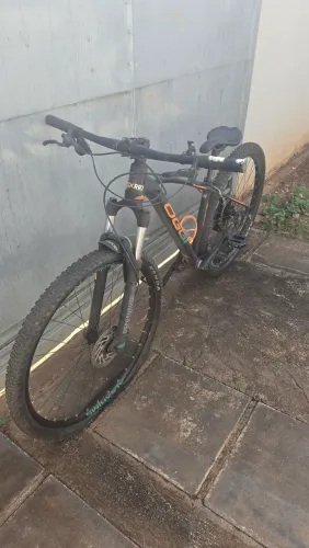 Bicicleta Oggi Big Wheel 7.2 2022 Aro 29 Tam 15.5 - Shimano Deore 11V<br>Preço: R$ 2.550,00