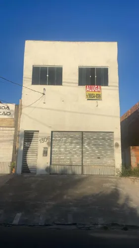 OPORTUNIDADE GALPÃO DE ANDAR NO CENTRO DA CIDADE