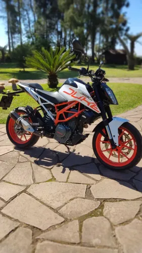 KTM Duke 390