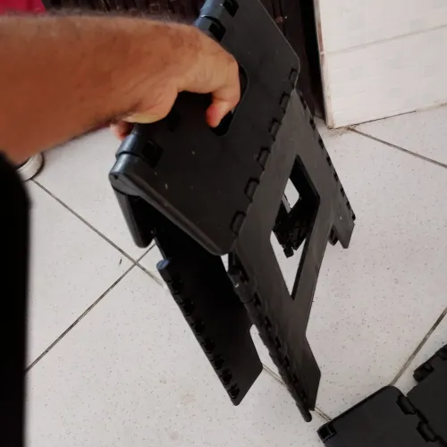 Banco banqueta dobrável em abs