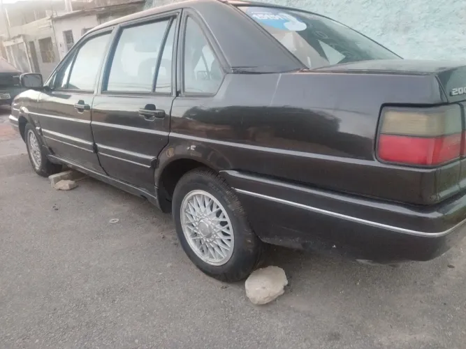 Volkswagen Santana Glsi / GLS 1.8/ 2.0 (álcool) 1993
