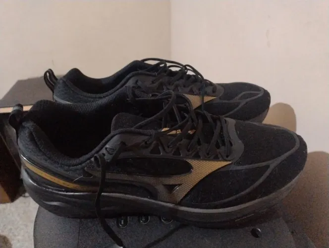 Tênis Mizuno masculino 