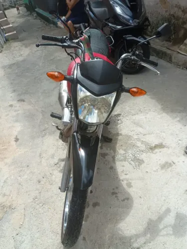 Vendo moto Honda cg 125