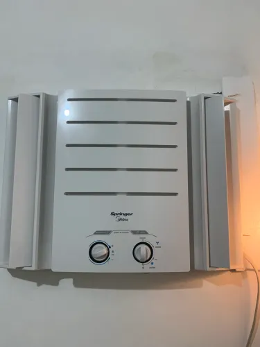 Ar condicionado Springer Midea 7500BTUS